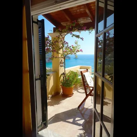 Natalia B With Panoramic Sea Views Of Agios Gordios Bay Lägenhet Agios Gordios (Corfu)