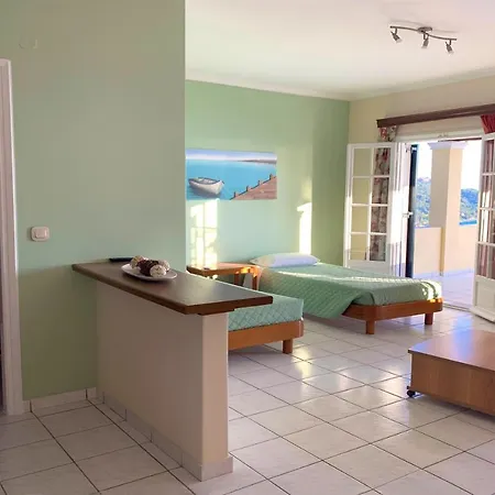 Natalia B With Panoramic Sea Views Of Agios Gordios Bay شقة *