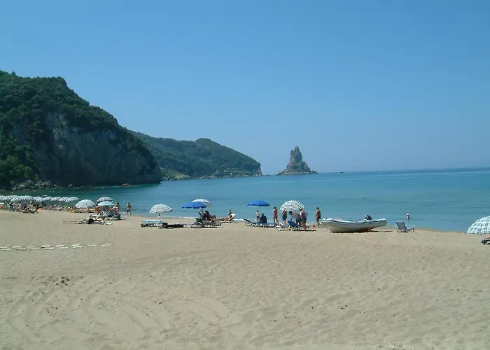 Natalia B With Panoramic Sea Views Of Agios Gordios Bay شقة