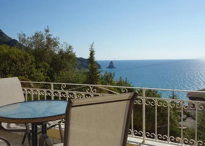 شقة Natalia B With Panoramic Sea Views Of Agios Gordios Bay آغيوس غوذيوس