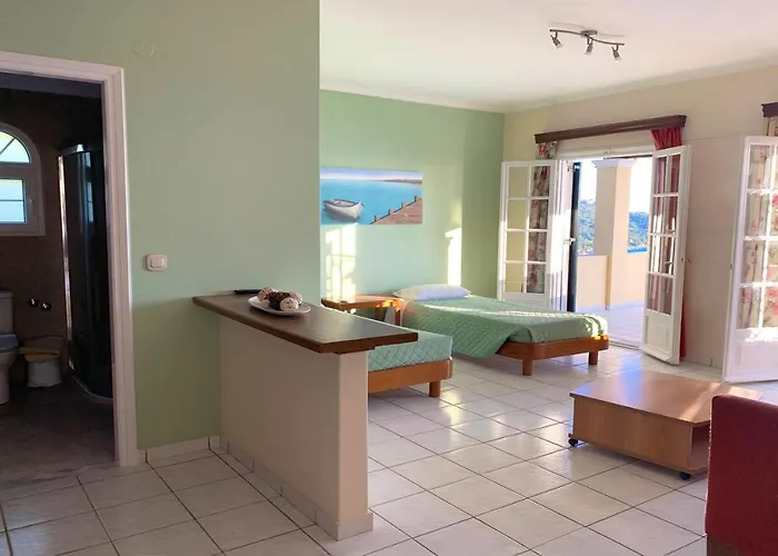 Natalia B With Panoramic Sea Views Of Agios Gordios Bay شقة *